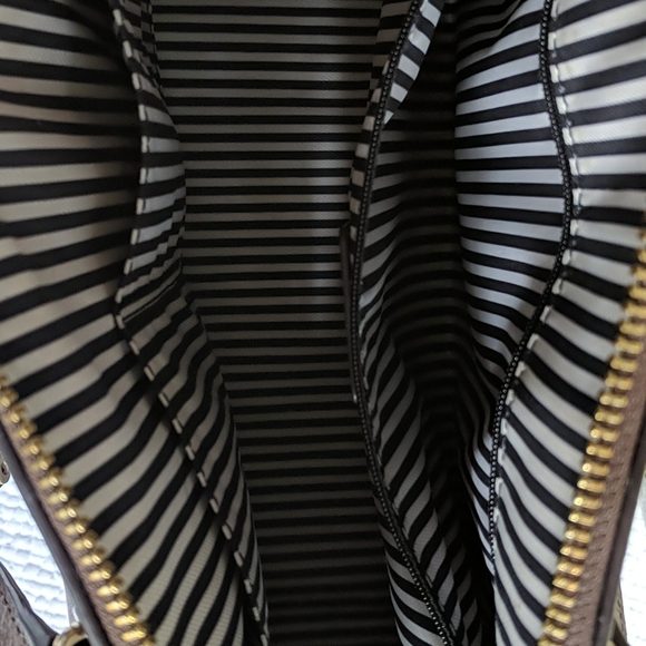 Kate Spade Handbag - Picture 4 of 6